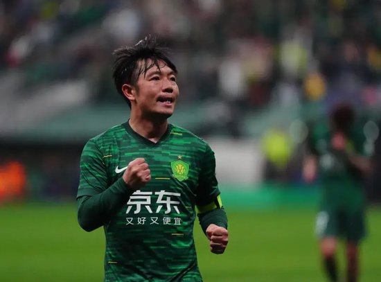 6比1血洗山东,国安残阵逆转重现18年前神迹 6比1血洗山东,国安残阵逆转重现18年前神迹
