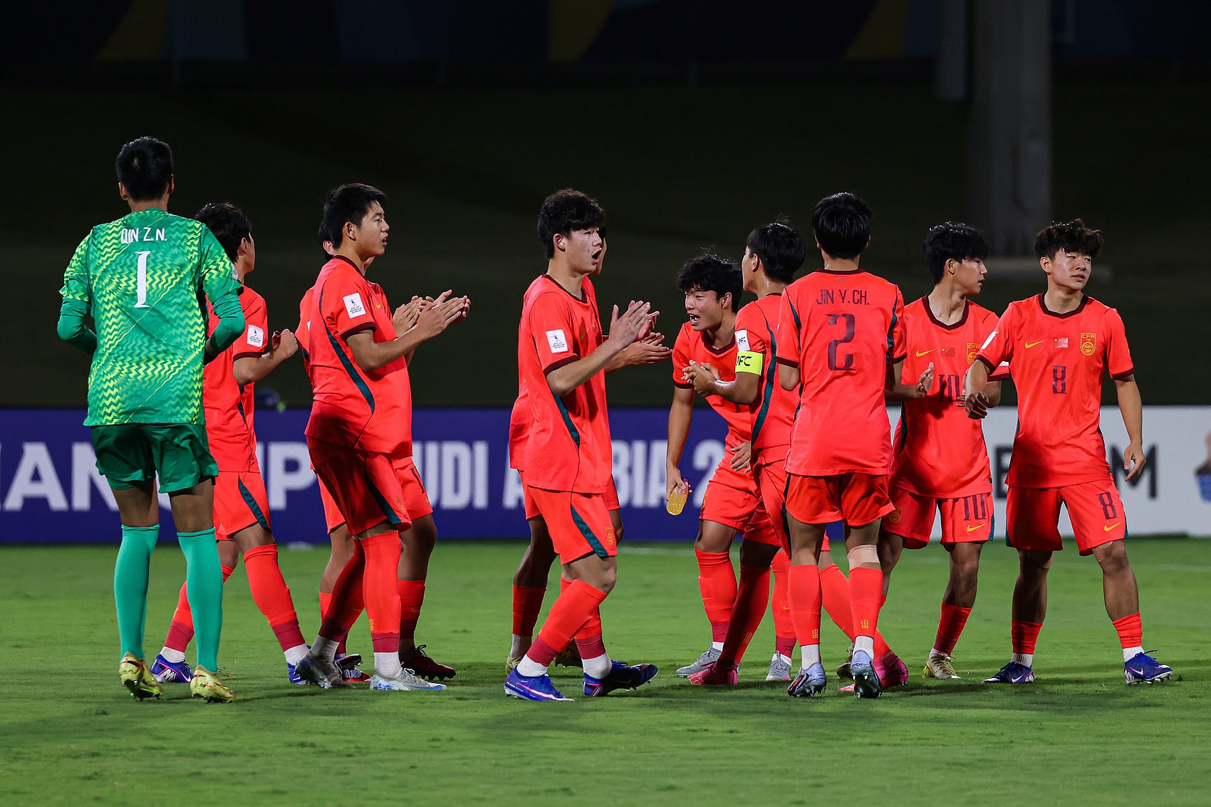 U17国足2-3日本获亚洲杯亚军 青训重建自下而上才是出路 U17国足2-3日本获亚洲杯亚军 青训重建自下而上才是出路