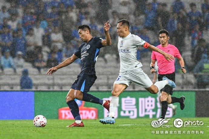 阿代米闪击 卡尔采夫点射 深圳客场2-1终结申花不败