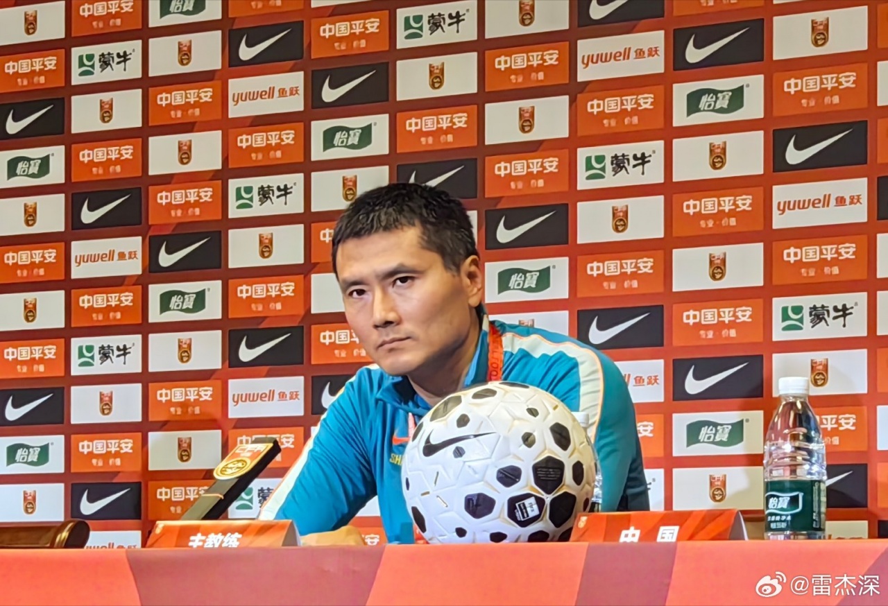 邵佳一主场首秀0-0闷平泰国:过程占优却欠运气,王钰栋成亮点 邵佳一主场首秀0-0闷平泰国:过程占优却欠运气,王钰栋成亮点