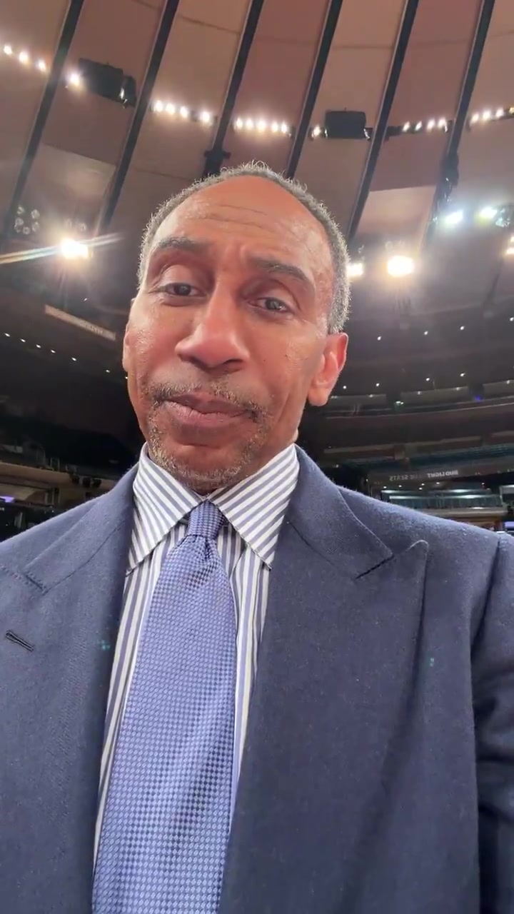 A·史密斯哽咽：马刺犯错太多 尼克斯29分逆转夺赛点