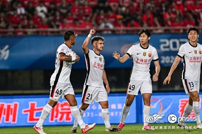 李新翔扳平+让·克劳德替补头槌 海港2-1客胜河南 李新翔扳平+让·克劳德替补头槌 海港2-1客胜河南