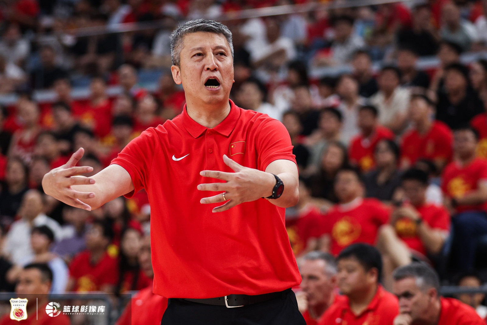 连睿拆解中日男篮二番战：霍金森升级挡拆体系，杨瀚森王俊杰成破局关键